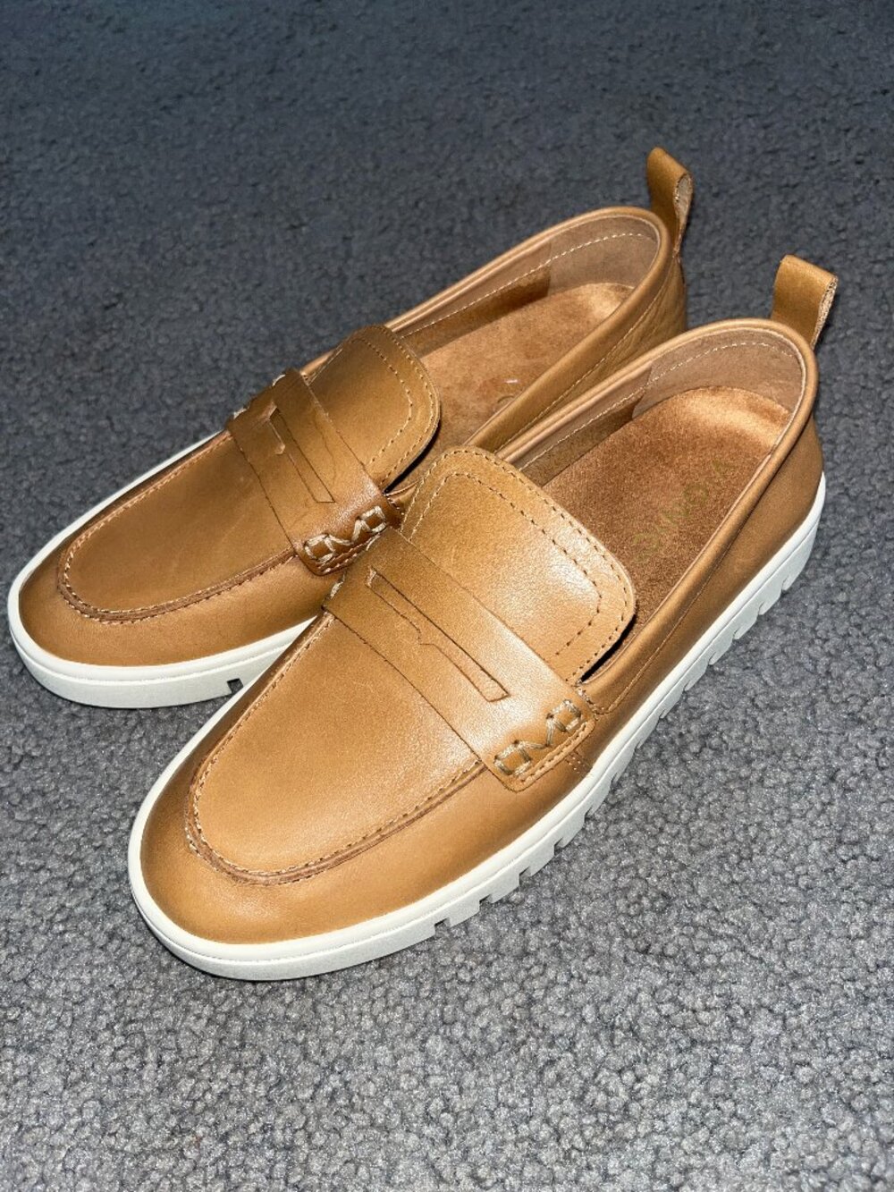 Vionic Uptown Leather Loafers Camel Tan Platform Comfort Slip On EUC Size 6.5